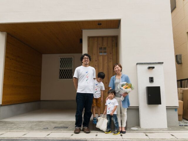 神戸市の狭小住宅 N様邸のお引渡しがありました！！
